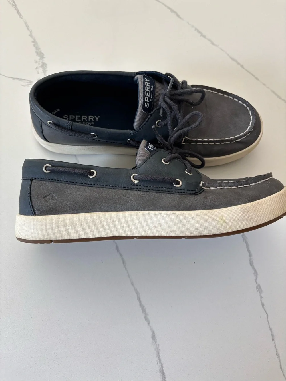 Sperry Youth Navy Boat Shoes